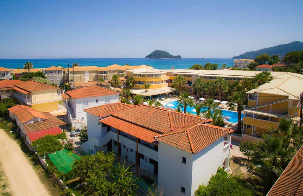 Romantic Studios Lithakia  Ngoại thất bức ảnh